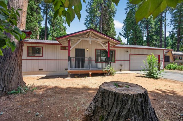5807 Joni Ct, Pollock Pines, CA 95726
