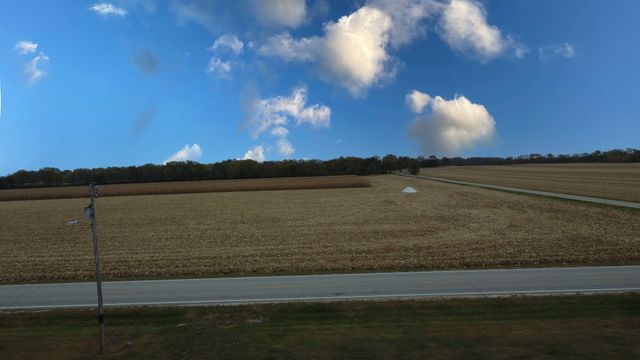 1505 N 2000 East Road, Watseka, IL 60970