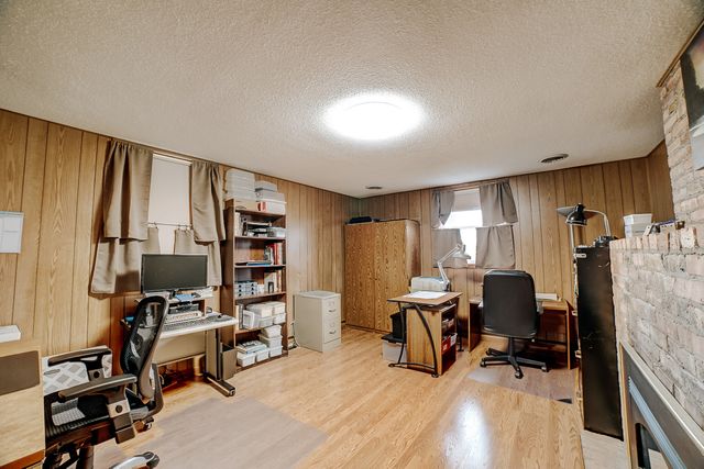 1505 N 2000 East Road, Watseka, IL 60970