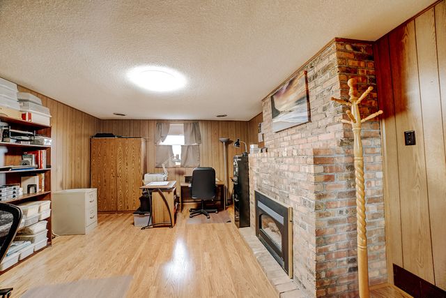 1505 N 2000 East Road, Watseka, IL 60970