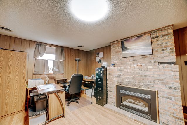 1505 N 2000 East Road, Watseka, IL 60970