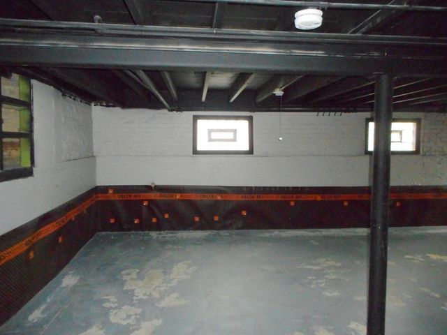 512 50th Avenue, Bellwood, IL 60104