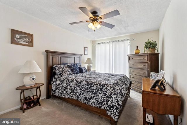 217 SARATOGA CT, Warminster, PA 18974