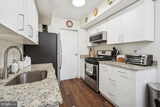 217 SARATOGA CT, Warminster, PA 18974