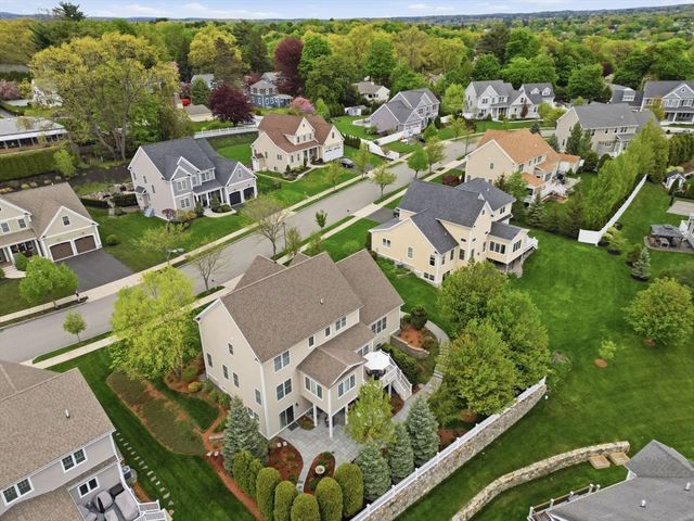47 Winship Dr, Stoneham, MA 02180