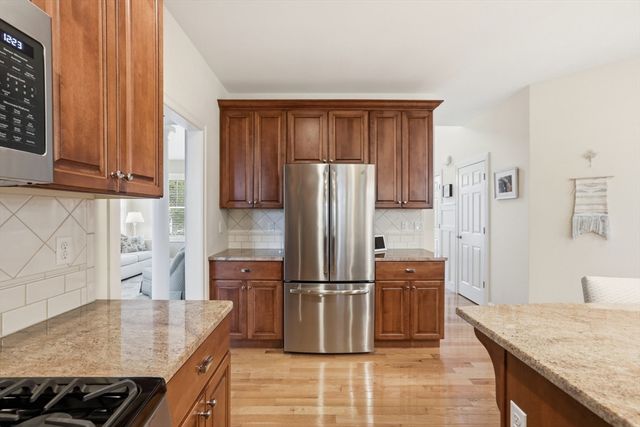 47 Winship Dr, Stoneham, MA 02180