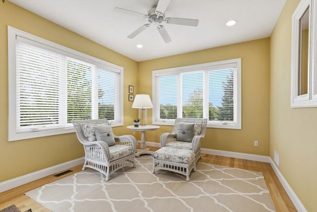 47 Winship Dr, Stoneham, MA 02180