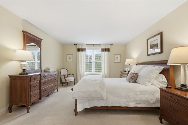 47 Winship Dr, Stoneham, MA 02180