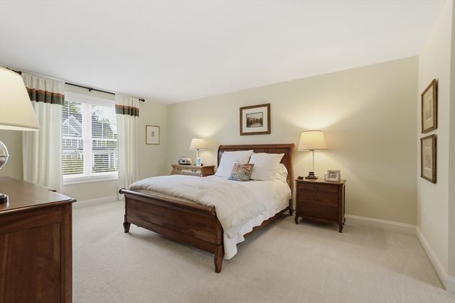 47 Winship Dr, Stoneham, MA 02180