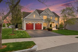 47 Winship Dr, Stoneham, MA 02180