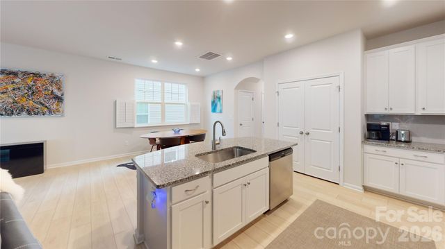13057 Cottage Crest Lane, Charlotte, NC 28273