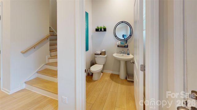 13057 Cottage Crest Lane, Charlotte, NC 28273