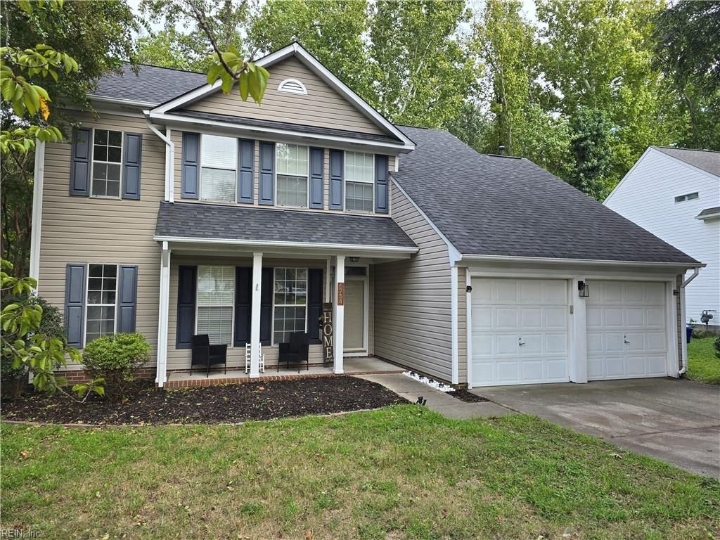 6754 Burbage Lake CIR, Suffolk, VA 23435