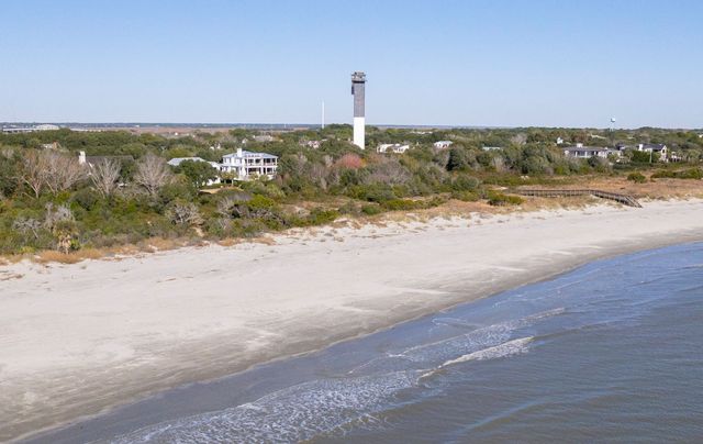 189 Station 18th Street, Sullivans Island, SC 29482