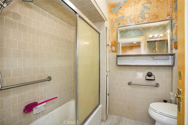 2922 W 74th Street, Los Angeles, CA 90043