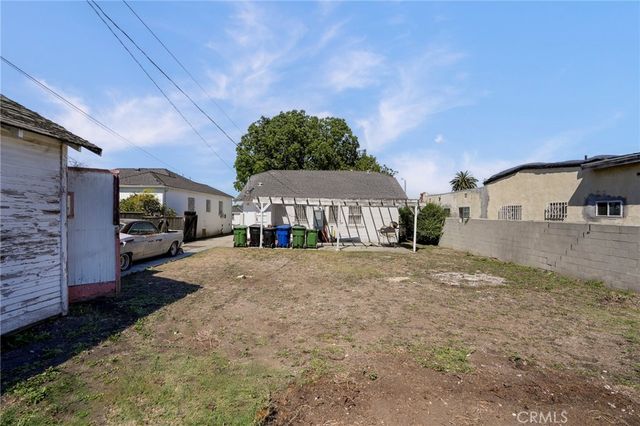 2922 W 74th Street, Los Angeles, CA 90043