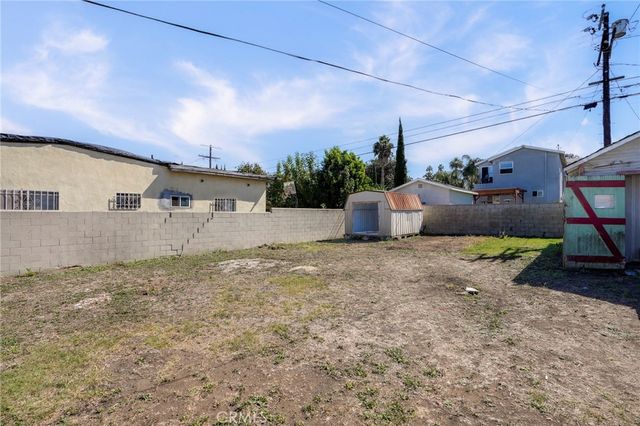 2922 W 74th Street, Los Angeles, CA 90043