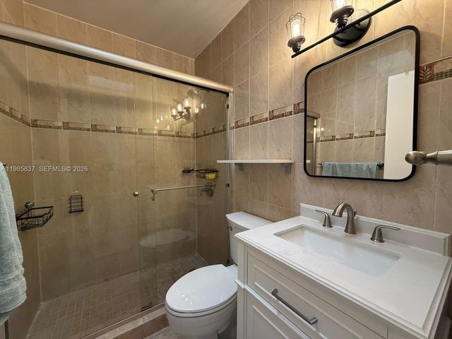 1247 Marseille Dr 16, Miami Beach, FL 33141