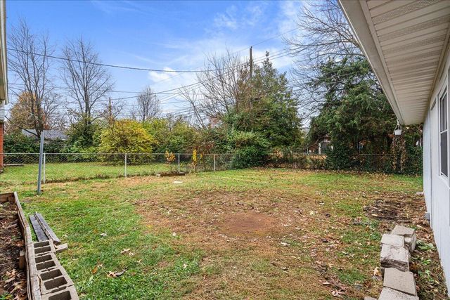 1660 Brittany Lane, Lexington, KY 40504