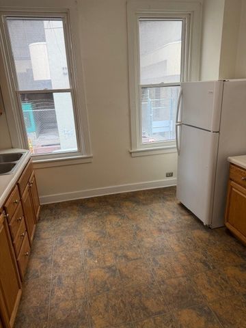 2106 FOX WAY, South Side, PA 15203