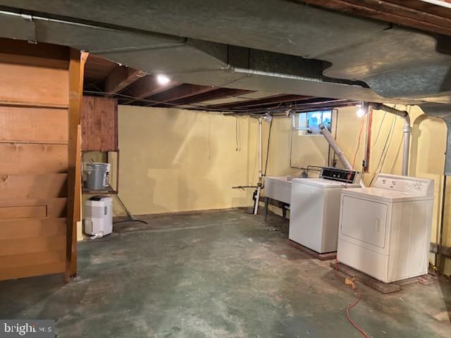 1369 BIRCHWOOD AVE, Abington, PA 19001