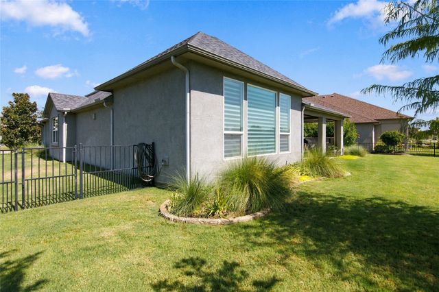 9717 Arkose Drive, Denton, TX 76207