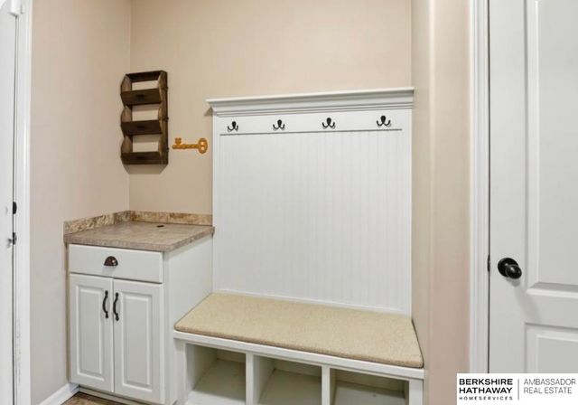 14836 Prairie Star Street, Bennington, NE 68007