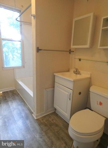 824 S ST BERNARD ST, Philadelphia, PA 19143