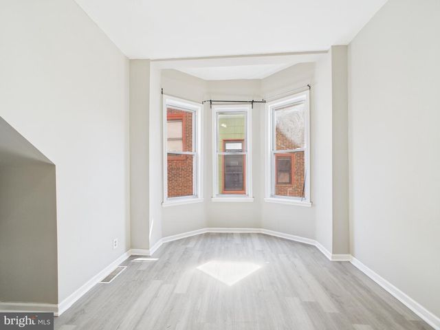 824 S ST BERNARD ST, Philadelphia, PA 19143