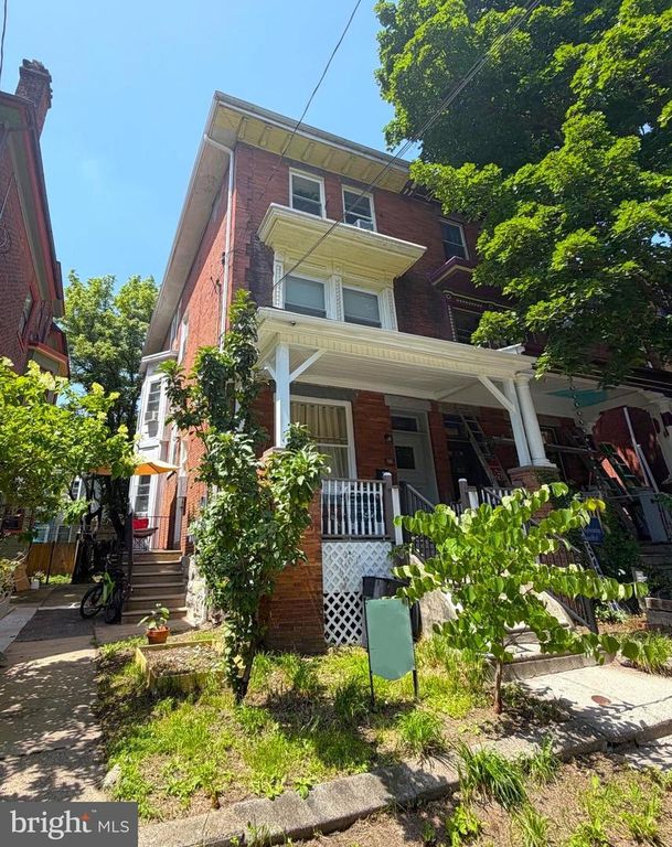 824 S ST BERNARD ST, Philadelphia, PA 19143