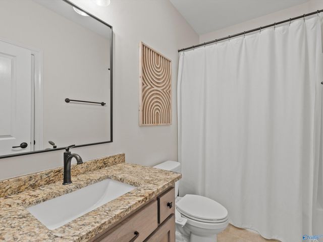 26149 Woodfield Drive, Athens, AL 35613