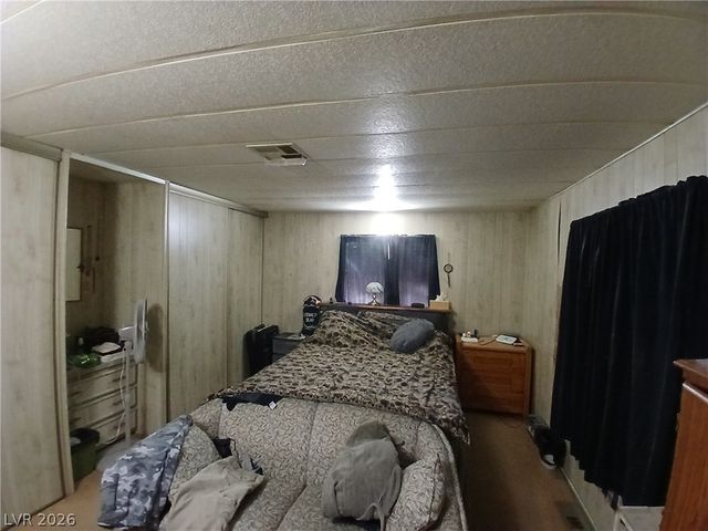 251 Bonnie Claire Court, Pahrump, NV 89048