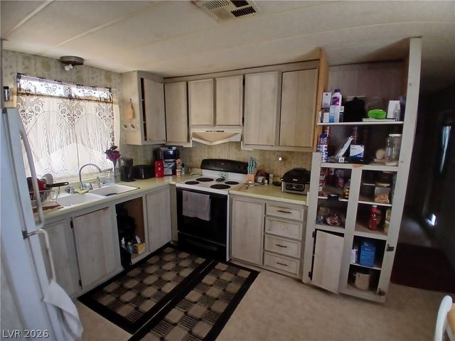 251 Bonnie Claire Court, Pahrump, NV 89048