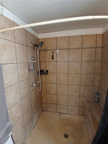 251 Bonnie Claire Court, Pahrump, NV 89048