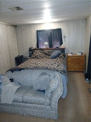 251 Bonnie Claire Court, Pahrump, NV 89048