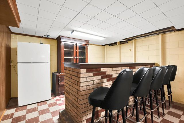 W144N4952 Stone DRIVE, Menomonee Falls, WI 53051