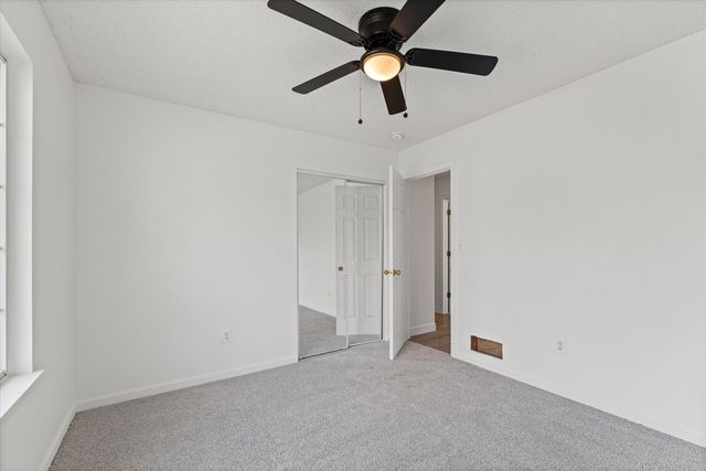 1210 SQUIREWOOD WAY, Columbia, MO 65203