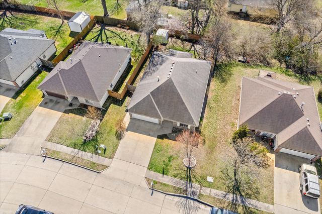 1210 SQUIREWOOD WAY, Columbia, MO 65203