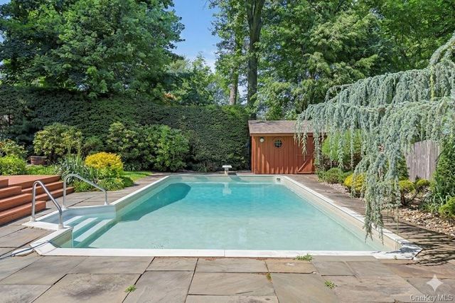 18 Scott Drive, New City, NY 10956