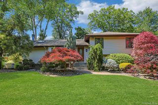 18 Scott Drive, New City, NY 10956
