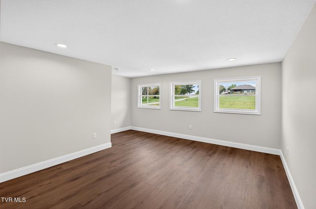 50 Emperor Lane, Greeneville, TN 37743