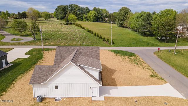 50 Emperor Lane, Greeneville, TN 37743