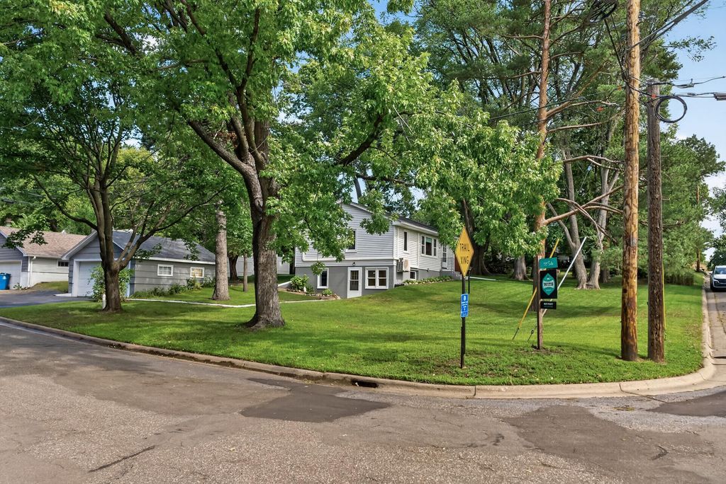 595 Kimball Street NE, Fridley, MN 55432 — photo 5