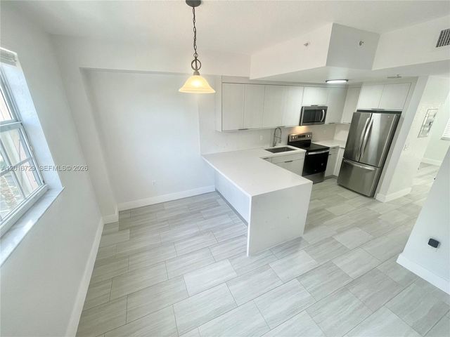 77 E 4th St A212, Hialeah, FL 33010