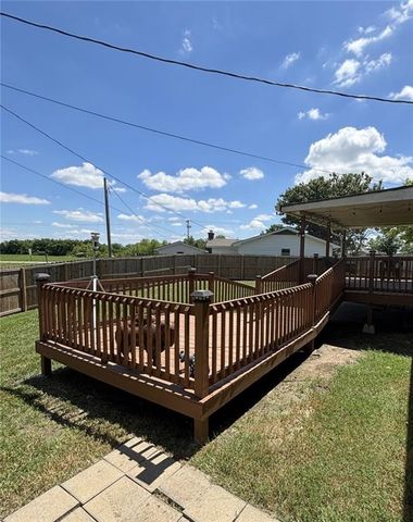 1205 W 14th Street Court, Chanute, KS 66720