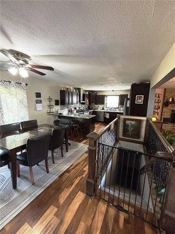 1205 W 14th Street Court, Chanute, KS 66720