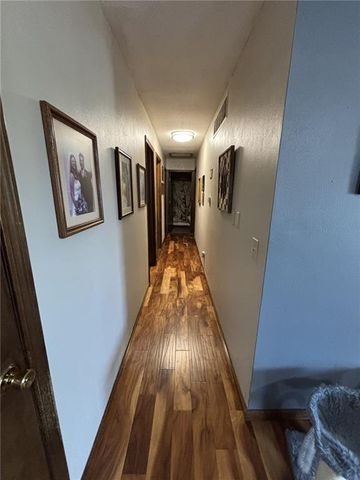 1205 W 14th Street Court, Chanute, KS 66720