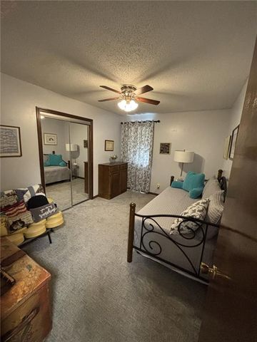 1205 W 14th Street Court, Chanute, KS 66720