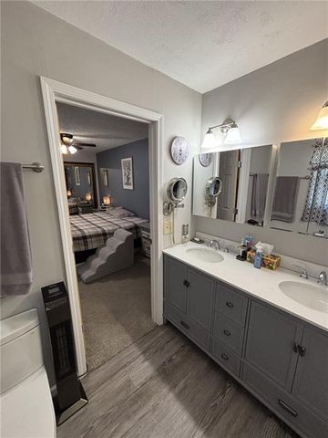 1205 W 14th Street Court, Chanute, KS 66720