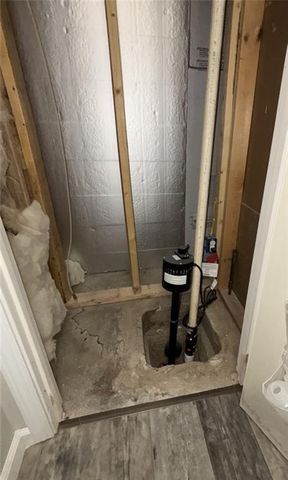 1205 W 14th Street Court, Chanute, KS 66720